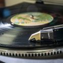 „Tötet alte Musik die neue Musik?“: US-Musikfans hören zu 70 Prozent Altbekanntes