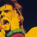 Zum 75. Geburtstag: Neue Online-Ausstellung würdigt David Bowie